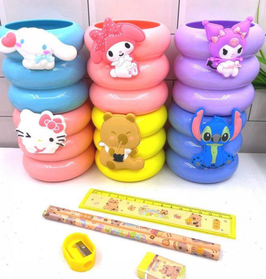 Pen Holder