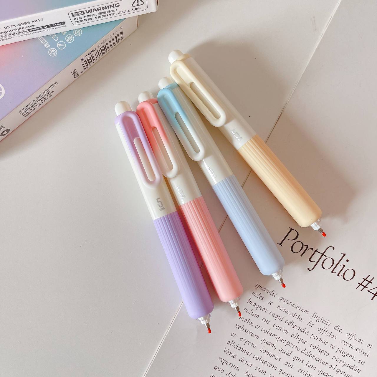 2.0mm pens, 4 pens in one packet
